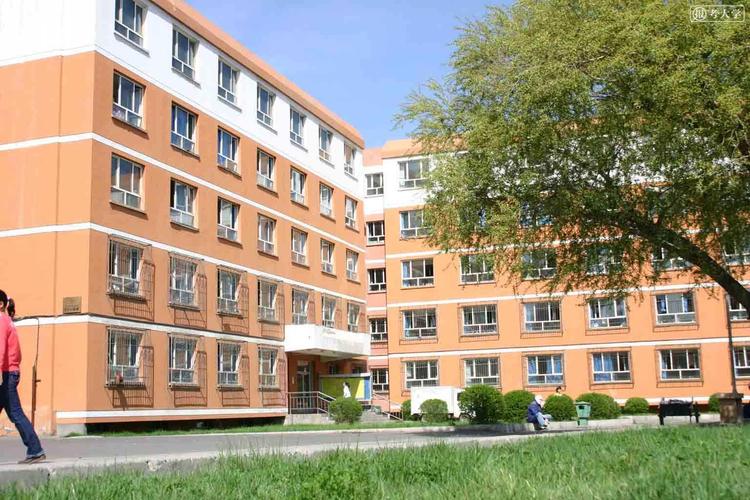 新疆职业大学校园风光 2